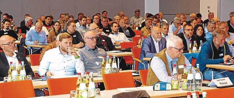 Wir sitzen alle in einem Boot