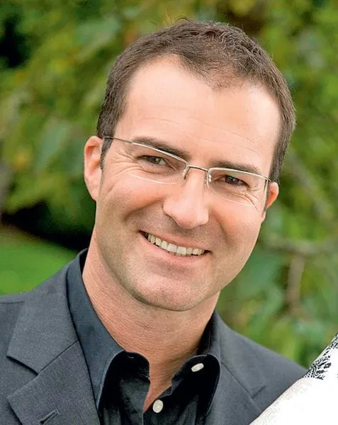 Einer von uns, Raumausstatter Gerhard Ostenried