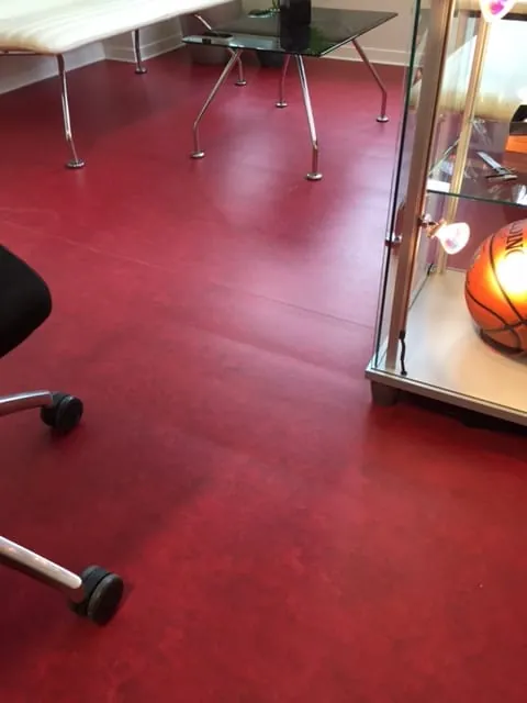 Schadensfall Belagsverlegung auf Holzdielen