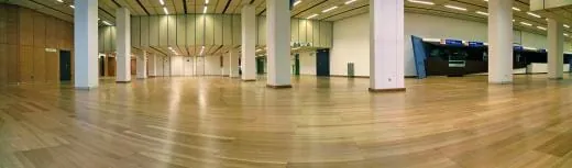 Neuer Glanz für altes Parkett