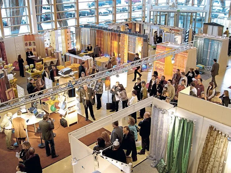 Branchentage in Expo-Pavillons