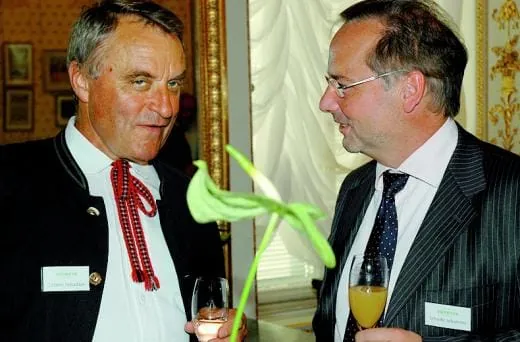 Als Franz West dem Musikgenie den Himmel des Rokoko zu Füßen legte