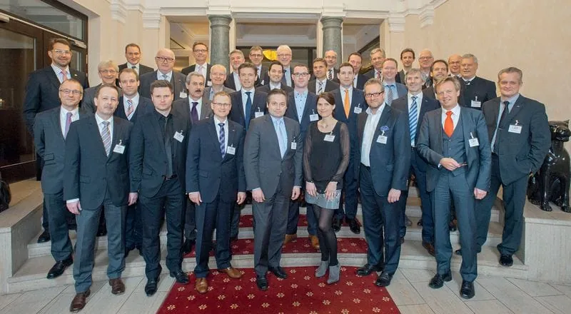 Bodenleger muss genau hinsehen