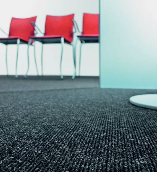 Ziegenfell und Leder