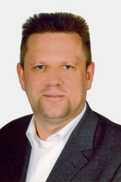 Vetrieb Fußbodentechnik verstärkt