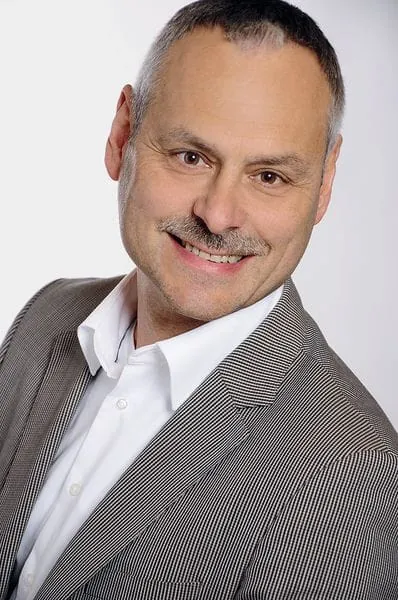 Nehring folgt auf Uebing