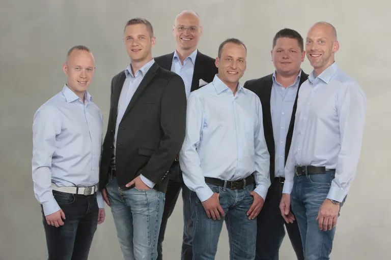 Ardex, sechs neue Mitarbeiter für den Vertrieb