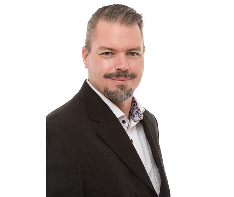 Daniel Z&uuml;rcher Sharkgroup