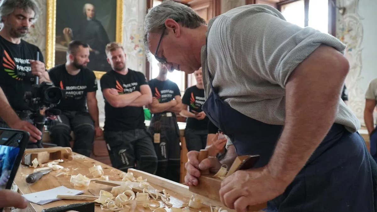 Workcamp parquet Vizivice (CZ)