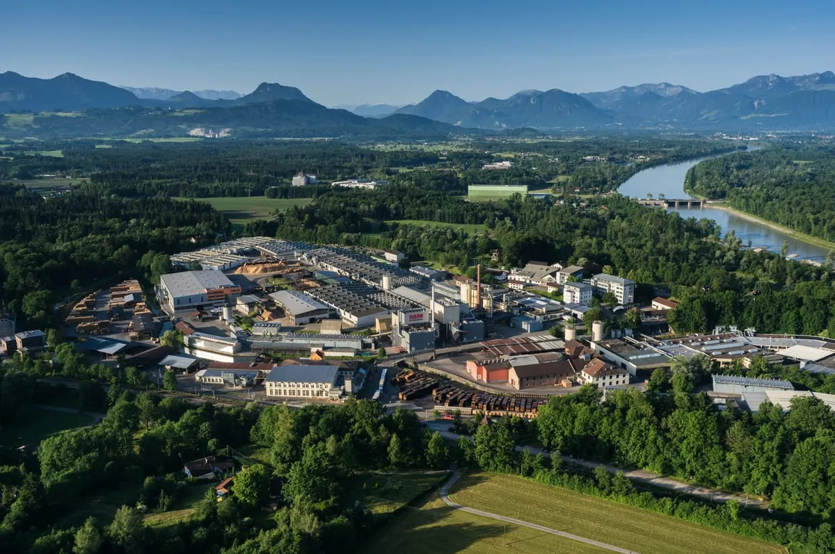Hamberger kauft Raumakustik-Spezialisten