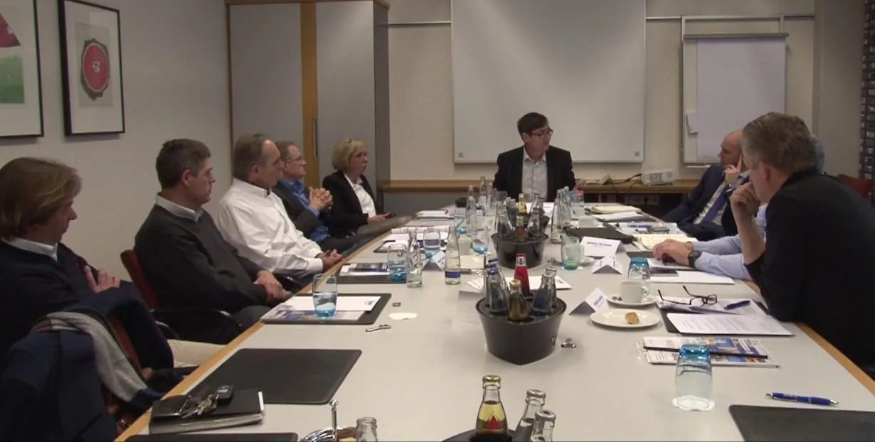 bwd-Round-Table: Designbeläge