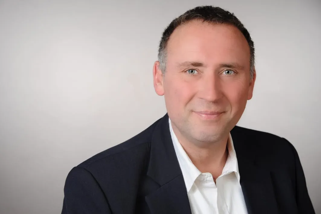 Proline: Neuer Gebietsverkaufsleiter für den Bereich Boden