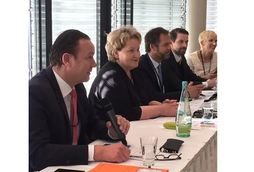 Netzwerk Boden: Objekteure im Forum und Decor-Union bündeln Kompetenzen