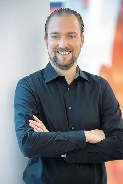 Frauen dringend gesucht