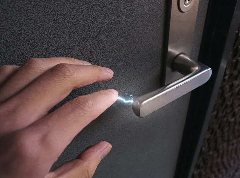 Neues Prüfverfahren zu elektrostatischer Aufladung