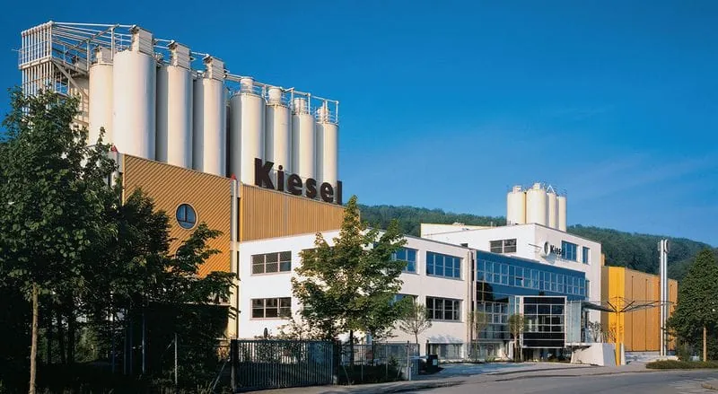 Verstärkung durch Kiesel