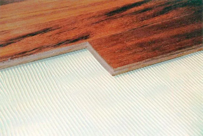 Was ist eine Klebstoffriefe?