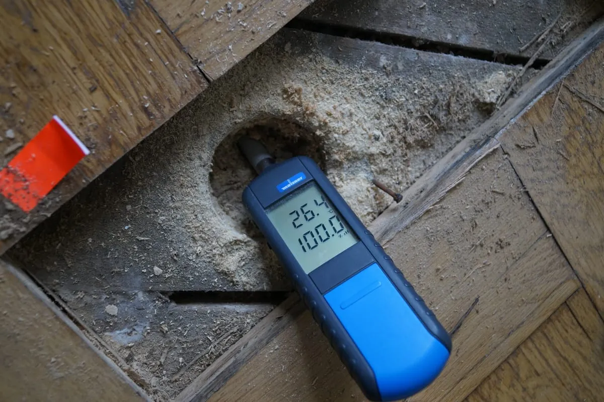 Sanierung eines Fischgrät-Parketts