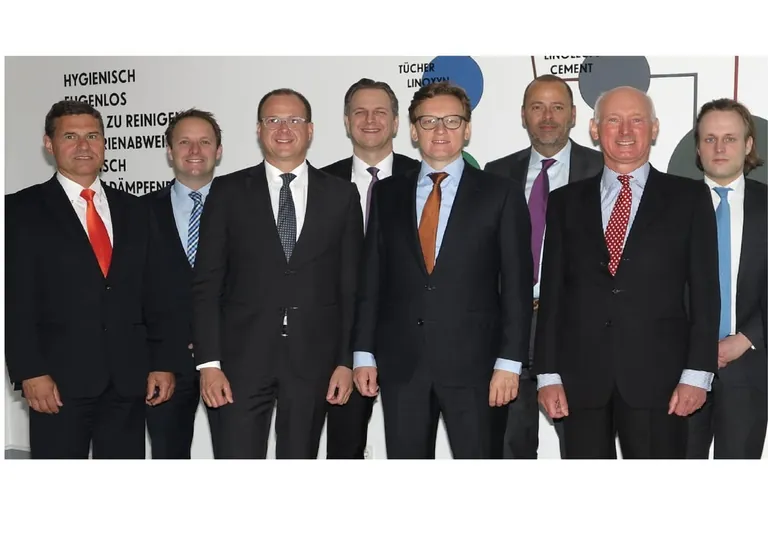 DLW Armstrong wird zu DLW Flooring