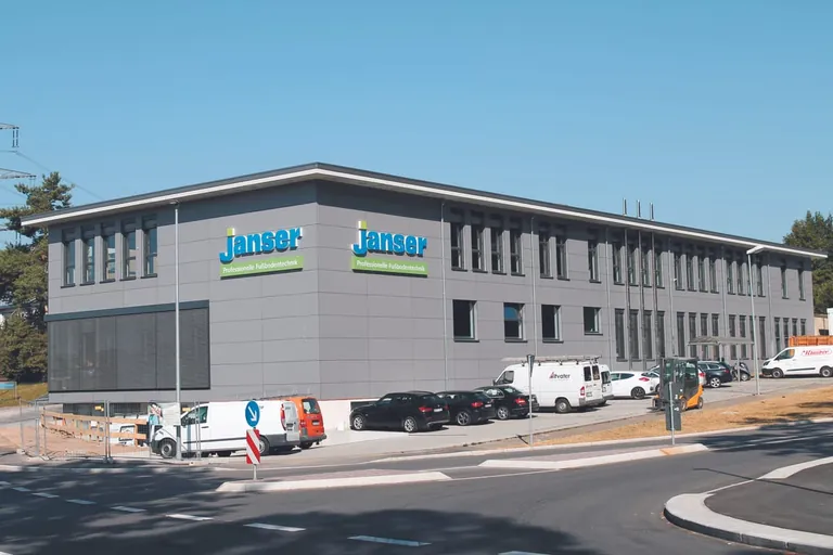 Janser: Neues Kundenzentrum