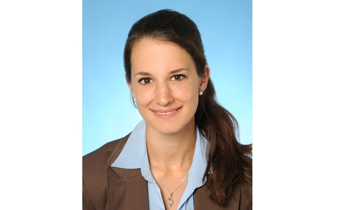 Christiane Dümler, Amorim Deutschland