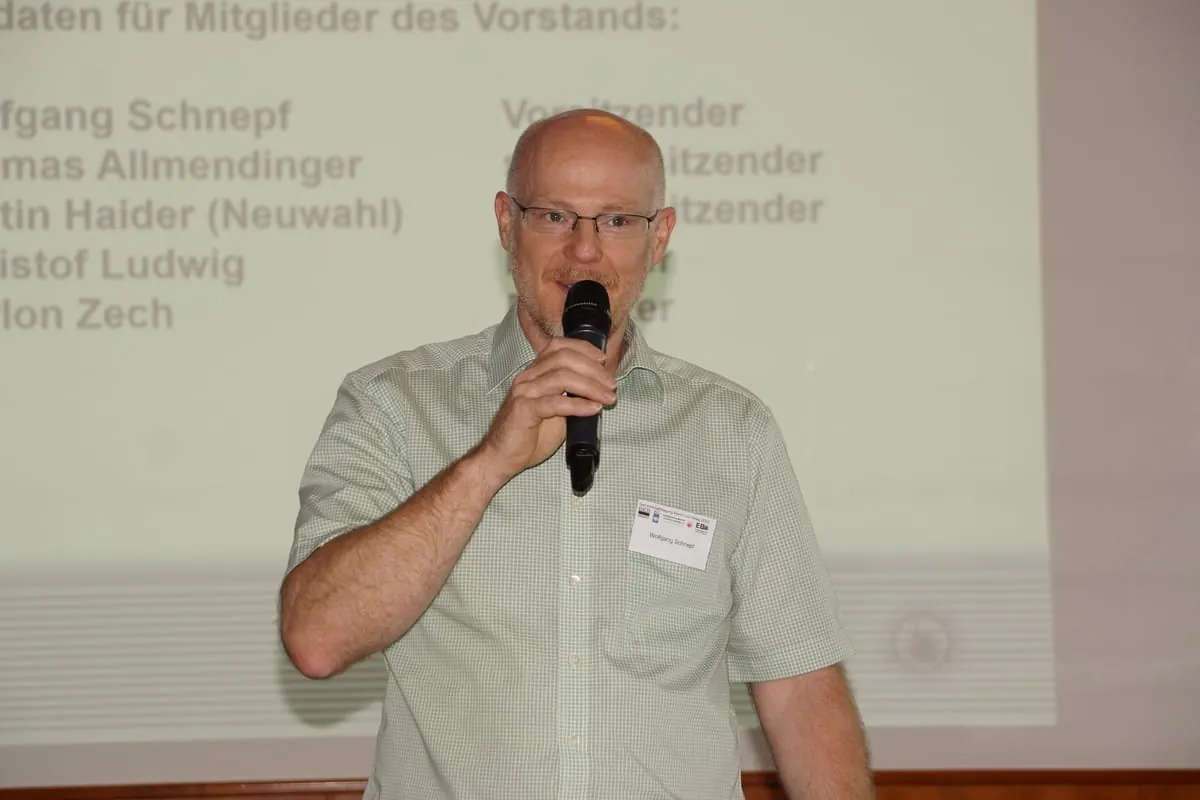 Bundesfachschule Estrich und Belag wählt neuen Vorstand