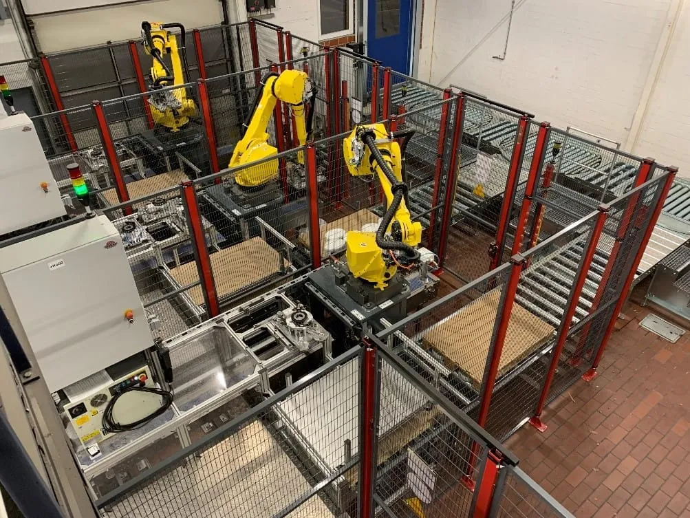 Bostik automatisiert Eimerabfüllung