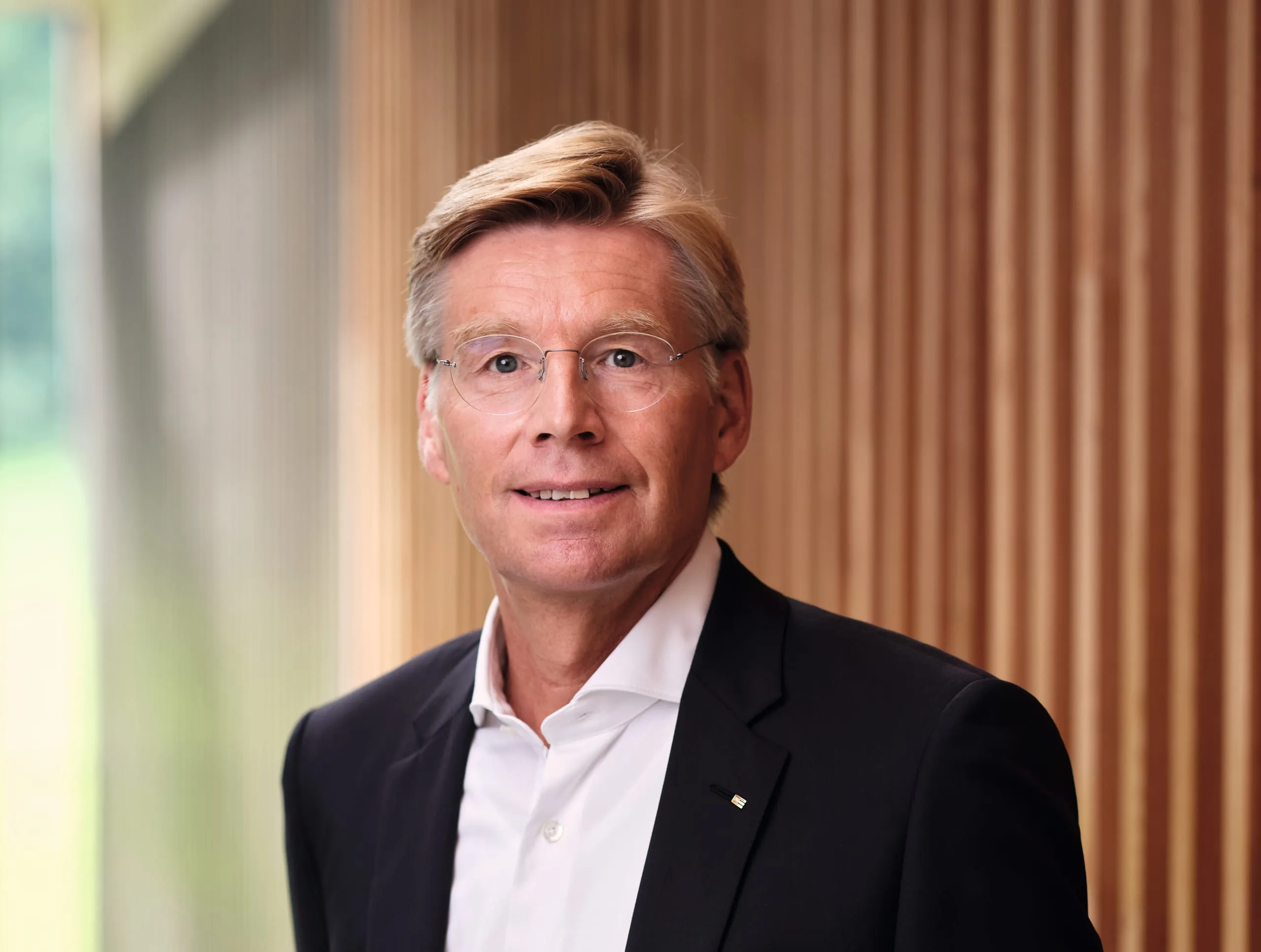 Egger verabschiedet Ulrich Bühler in den Ruhestand