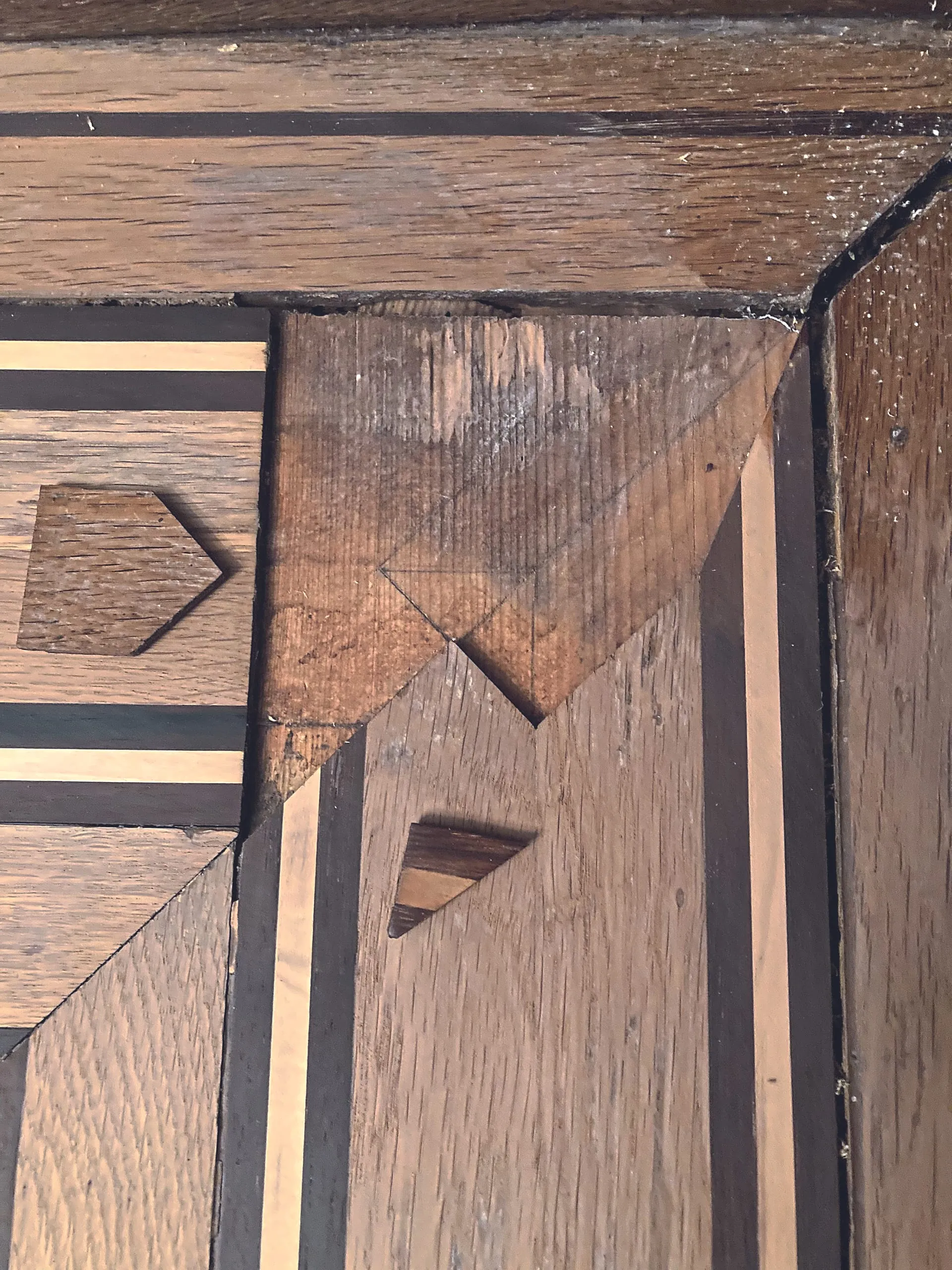 Außenfries mit Restteilen Unternehmervilla in Wetzlar