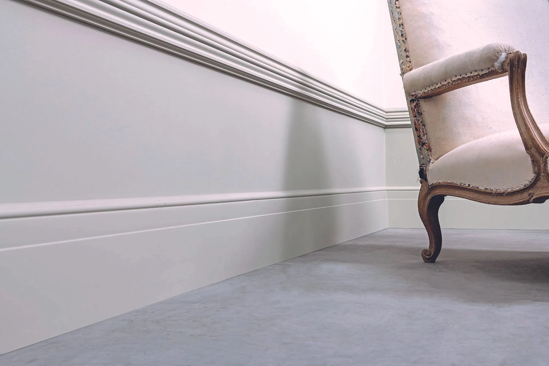 hohe Sockelleiste Orac