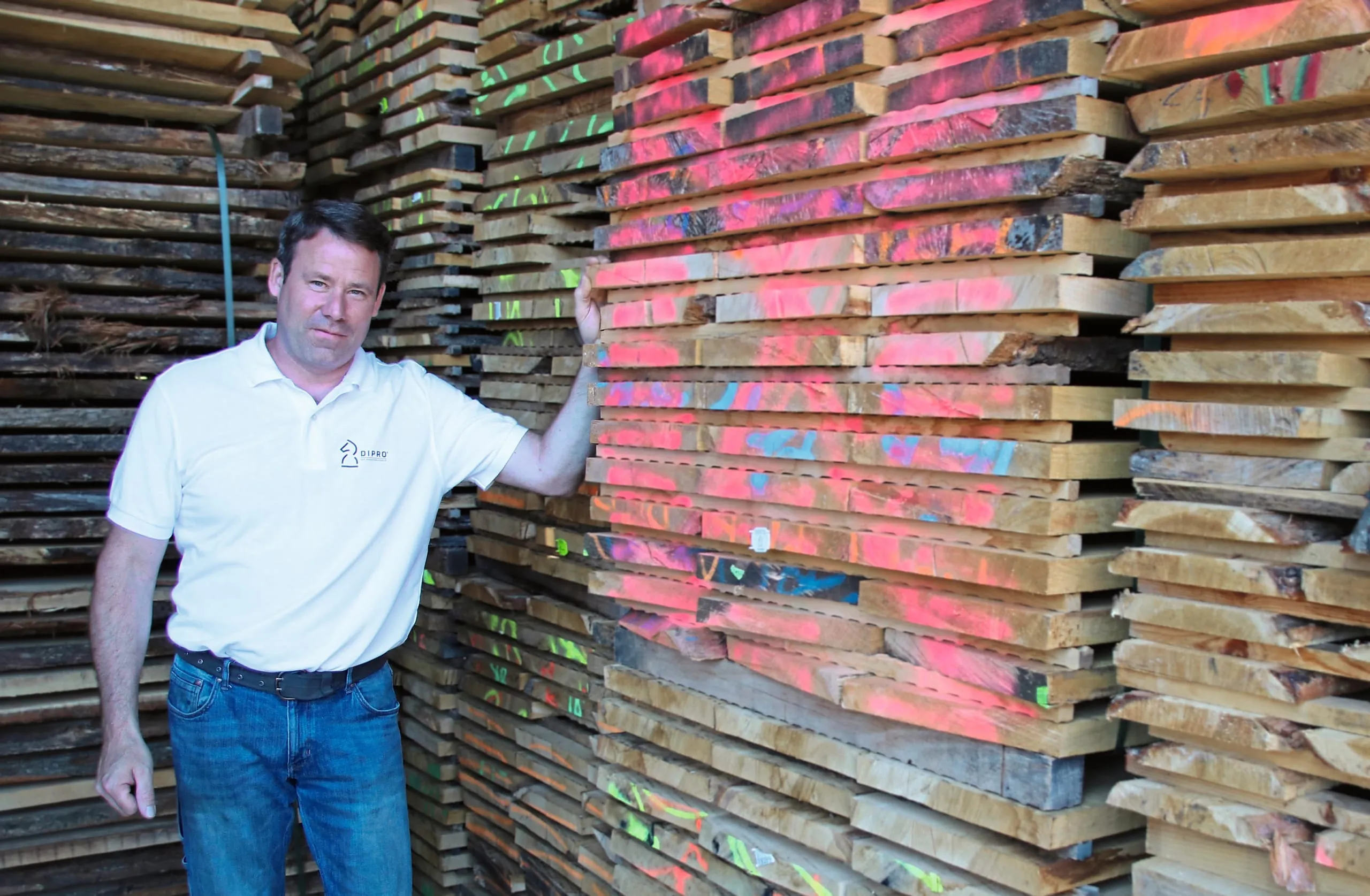 Oliver Hütte Dipro vor Halbfertigware