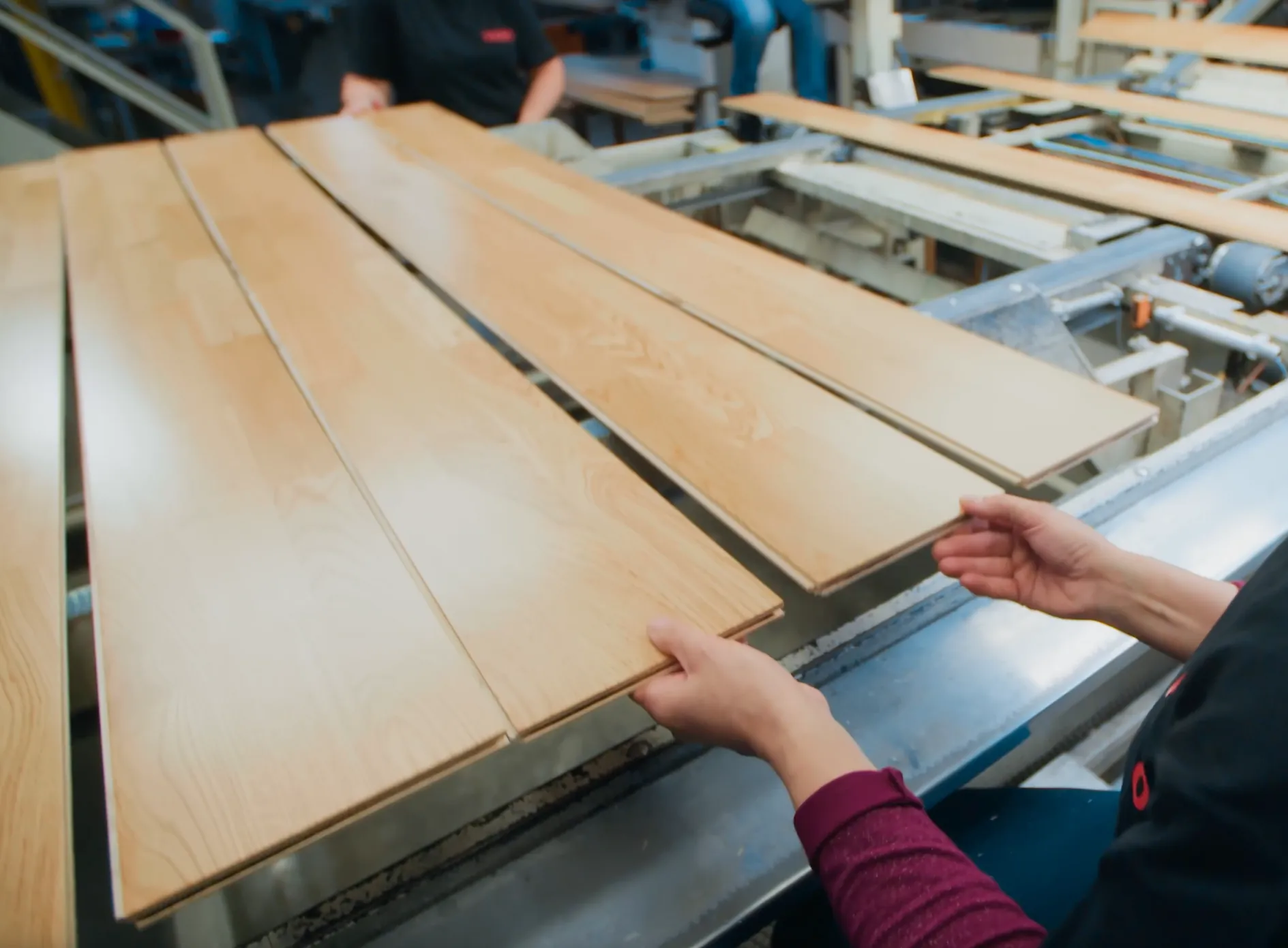 Haro: Investition in Parkettproduktion