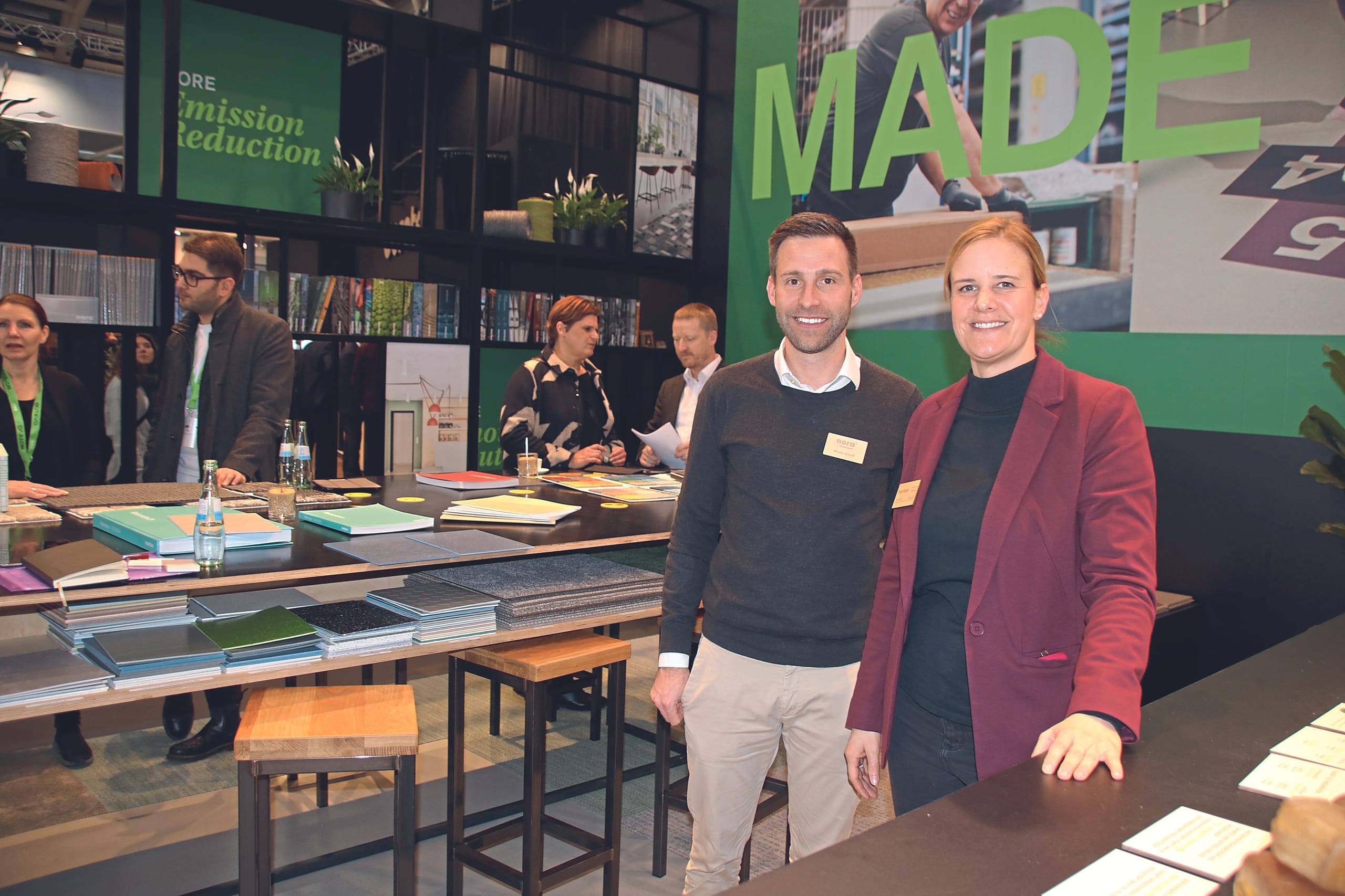 Am Stand von Interface und nora präsentierten Marketing Director Anne Salditt und Simon Knauf, Head of Regional Marketing nora DACH,