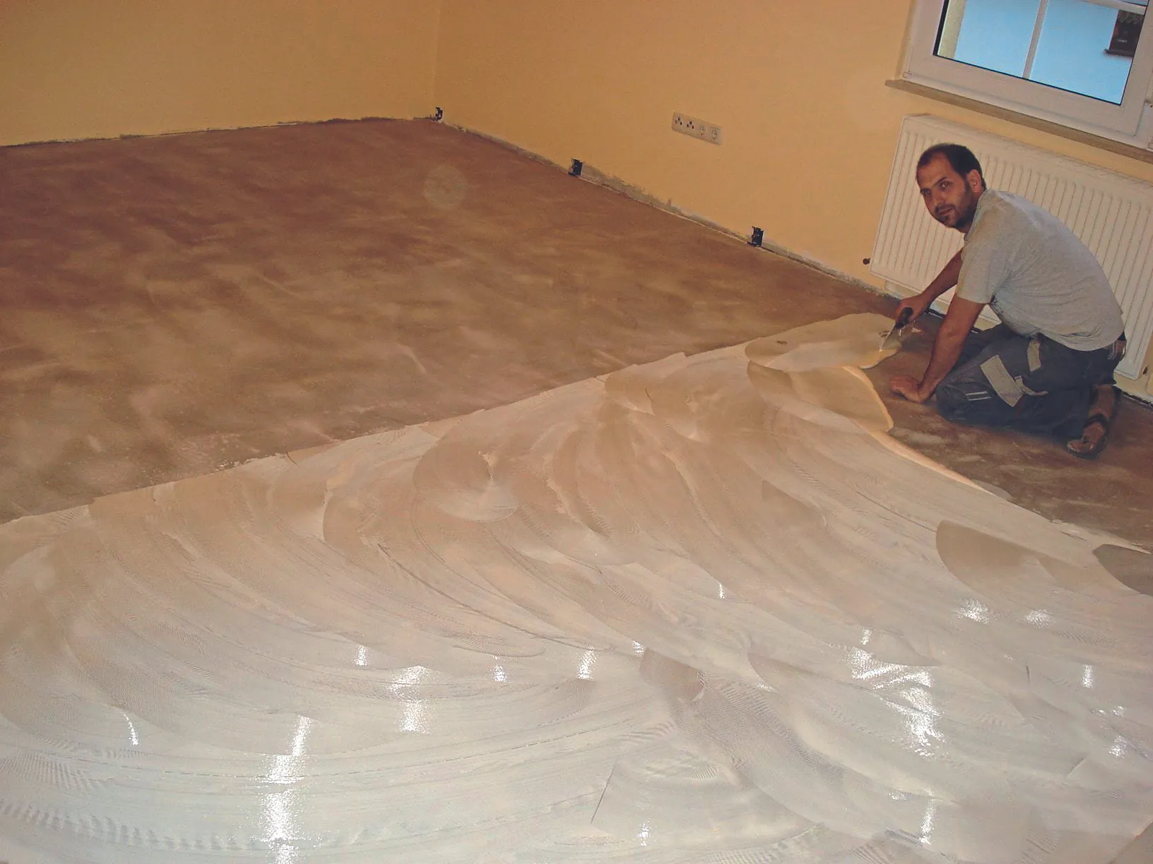 Grundieren, Spachteln, Kleben: Auswirkungen des Raumklimas