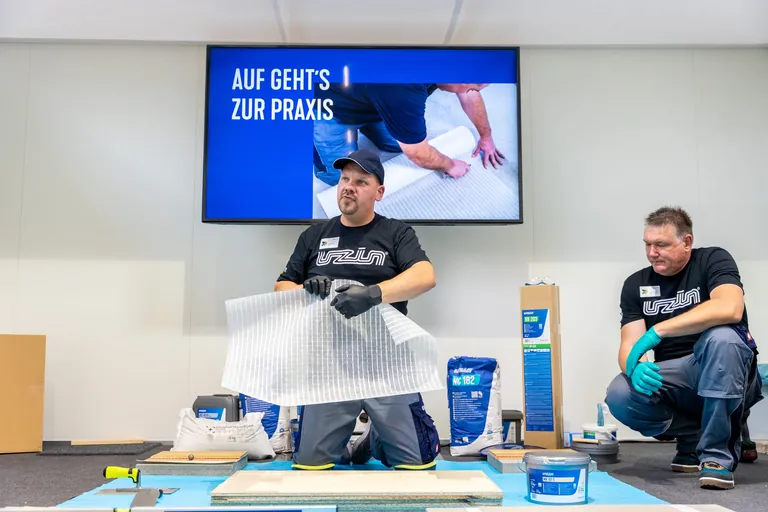 Am 24. April 2026 &ouml;ffnet die Convention Hall im MOA Hotel Berlin ihre T&uuml;ren f&uuml;r einen Tag voller Impulse rund um Estrich, Boden, Parkett, Fliese und Beschichtung.