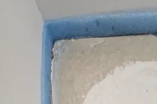 Schnittstelle Fußboden: neues Merkblatt Randdämmstreifen