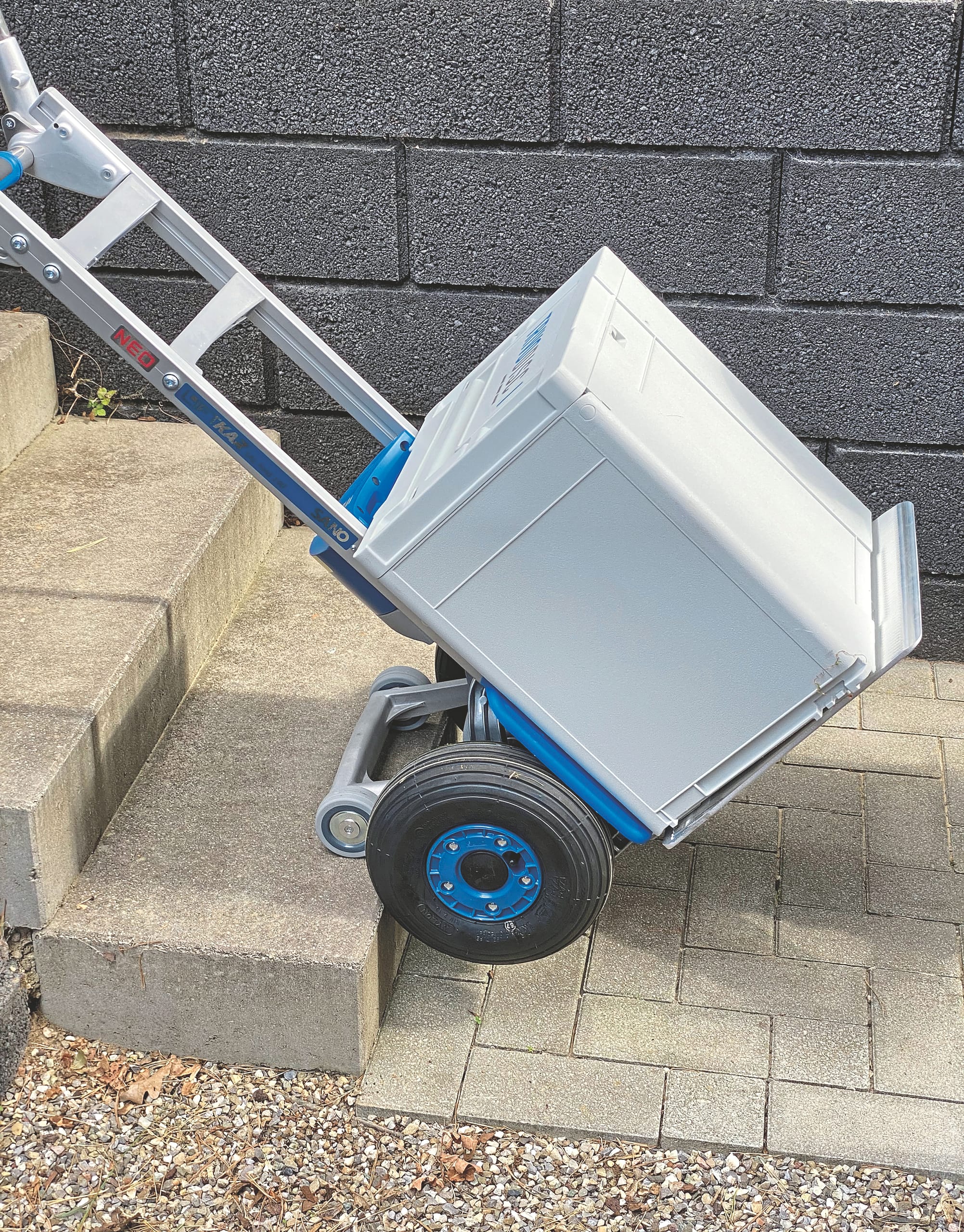 Liftkar mit Box.